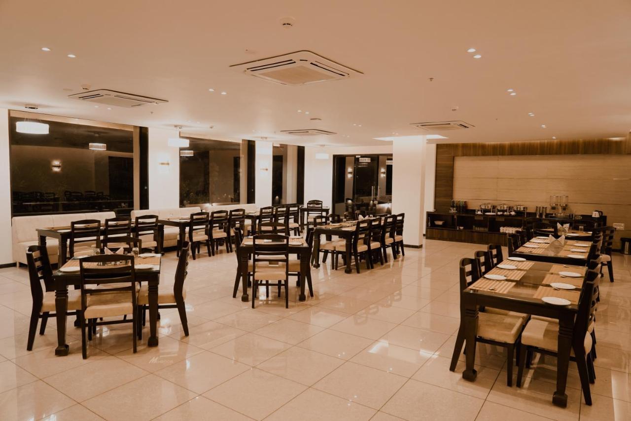 Pride Resort & Convention Center Ranakpur Near Ranakpur Dam Sādri Екстериор снимка