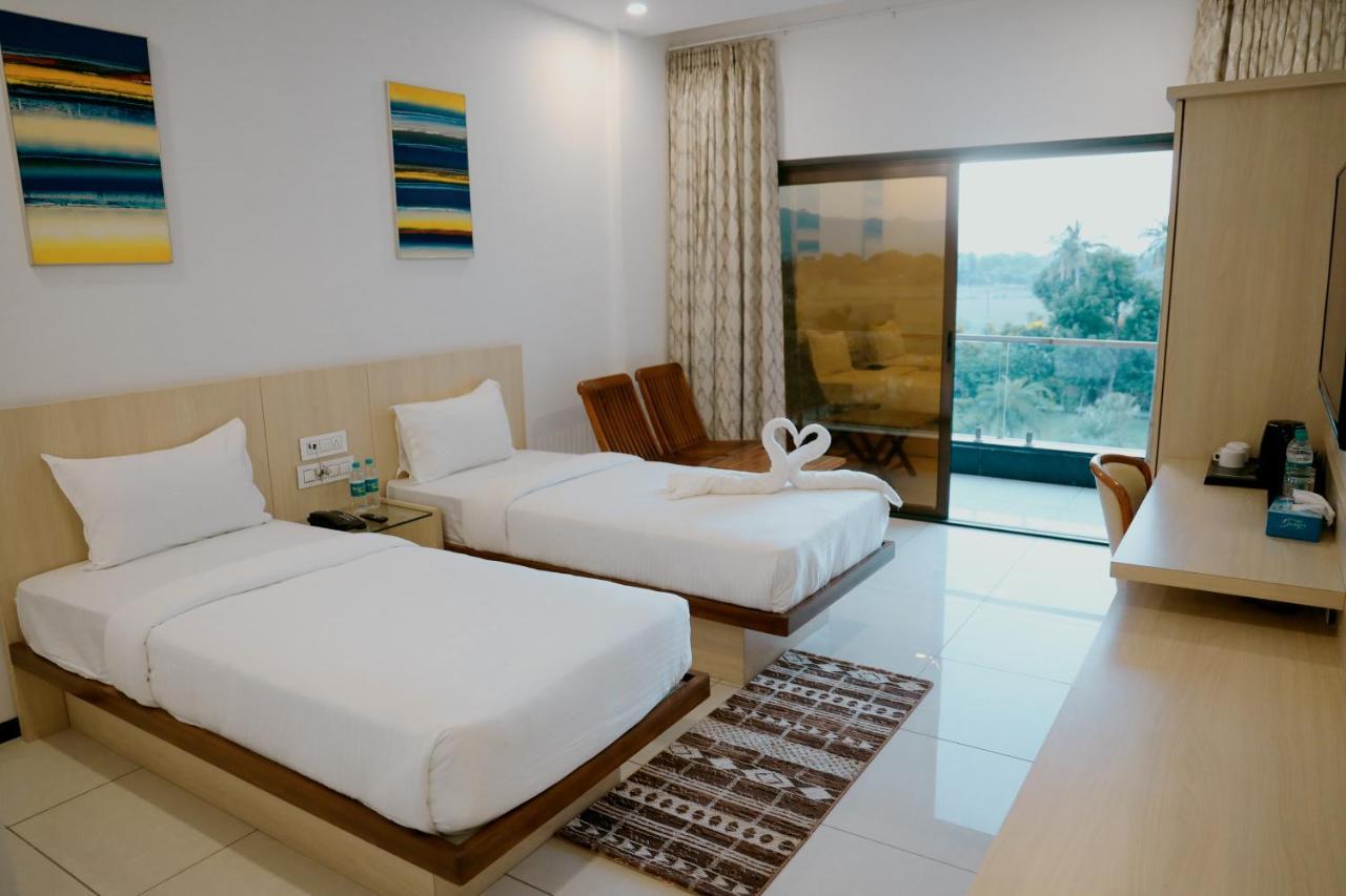 Pride Resort & Convention Center Ranakpur Near Ranakpur Dam Sādri Екстериор снимка